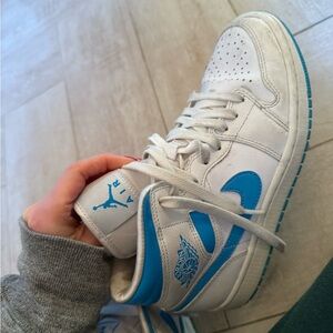 Women’s Air Jordan 1